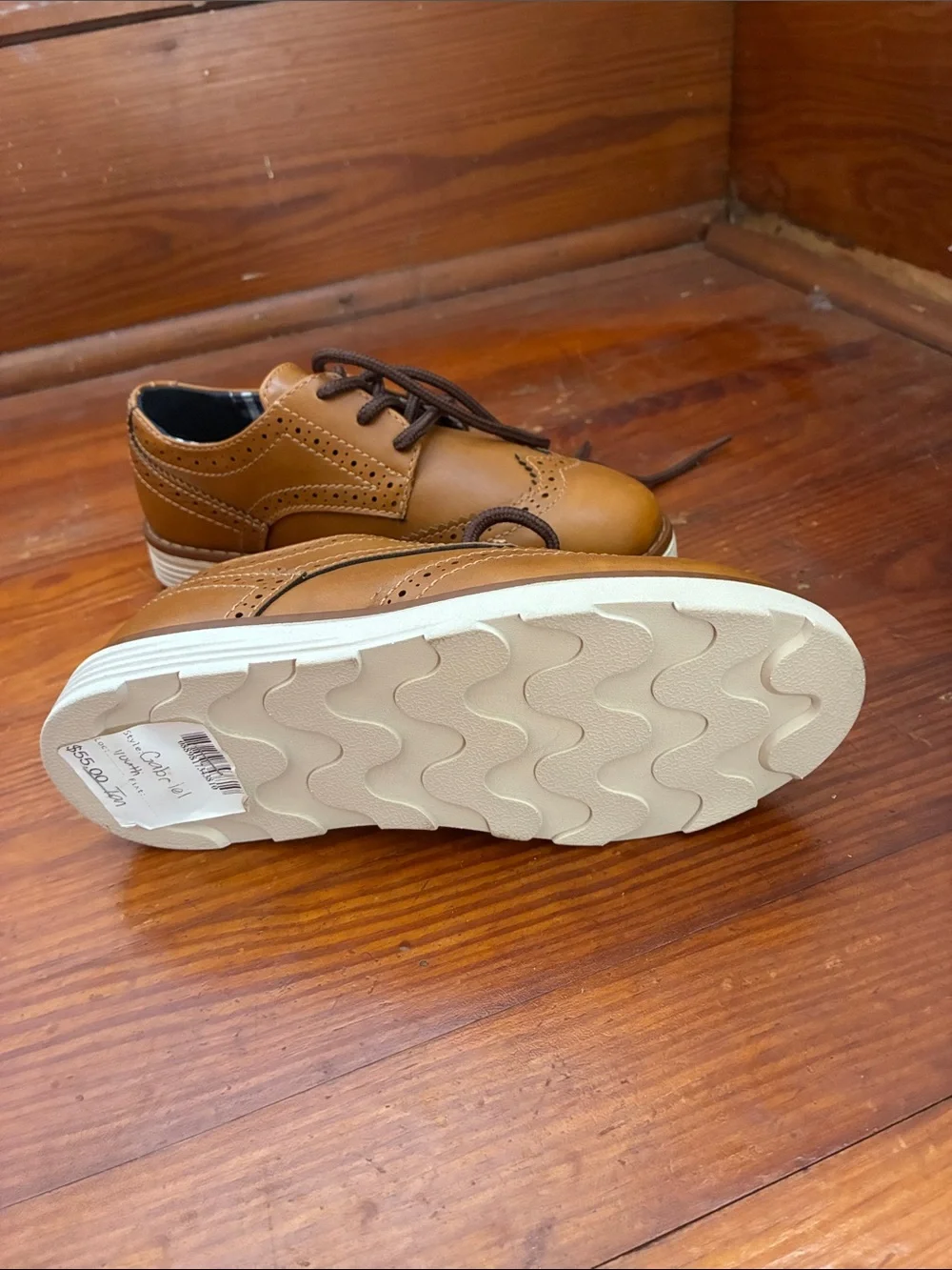 New Crown and Ivy Boys Dress Shoes